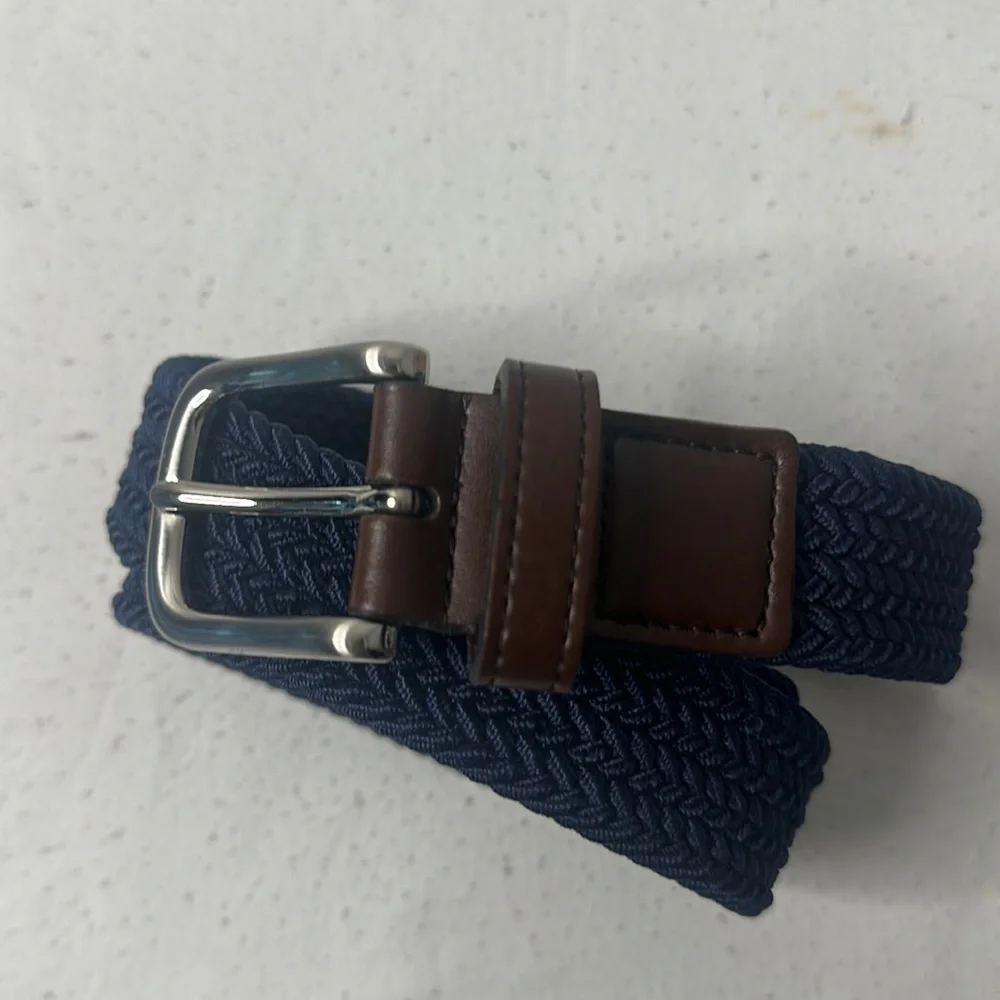Extra large student school belt navy blue great condition
